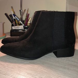 H&M Shoes | Black Ankle Booties